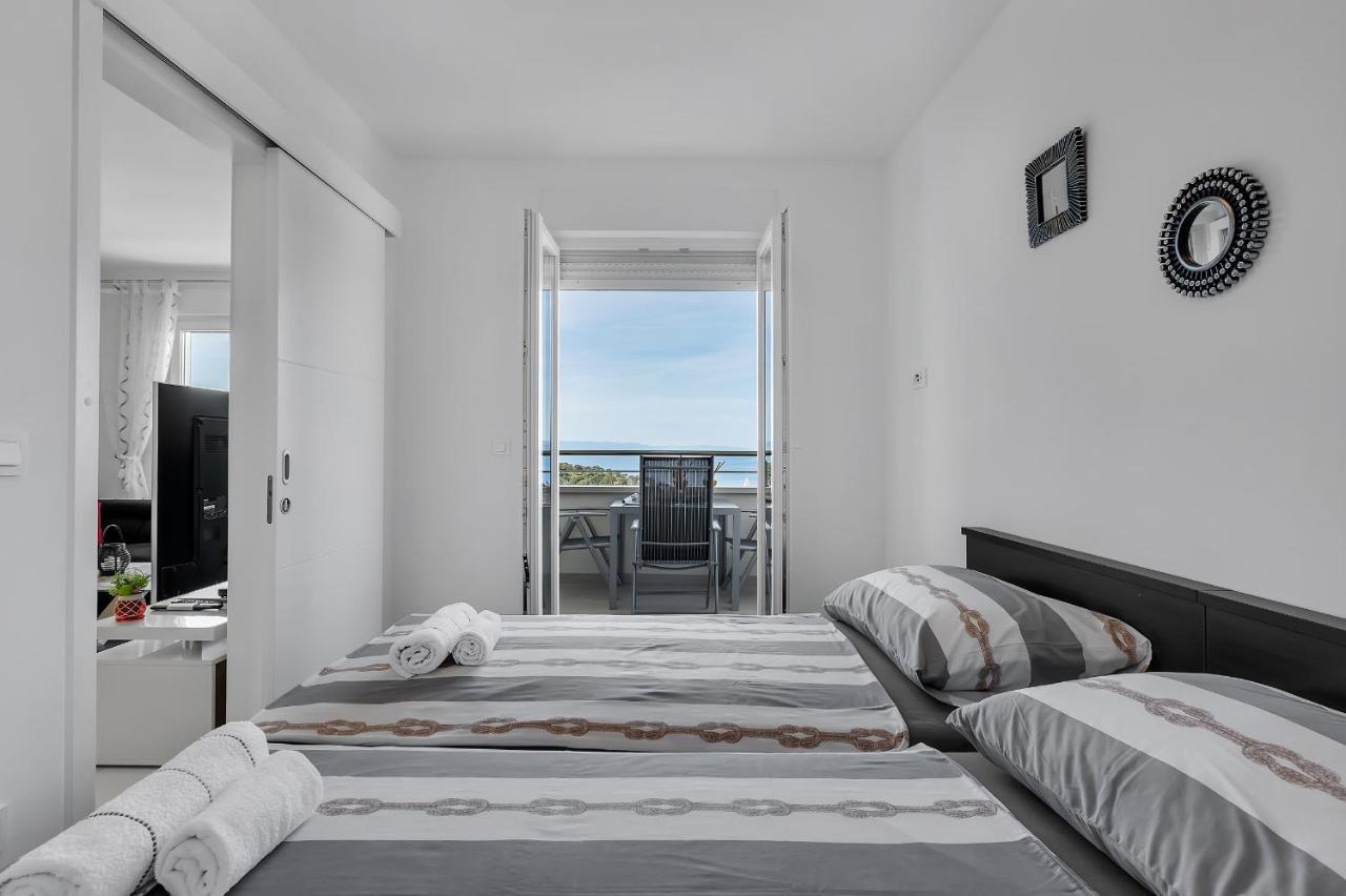 Apartment Navis, Sea View Makarska Extérieur photo